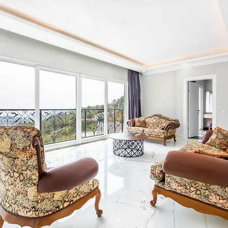 La Celine- Xlarge Complete Privacy In Nature, Pool With Wonderful View * 칼칸