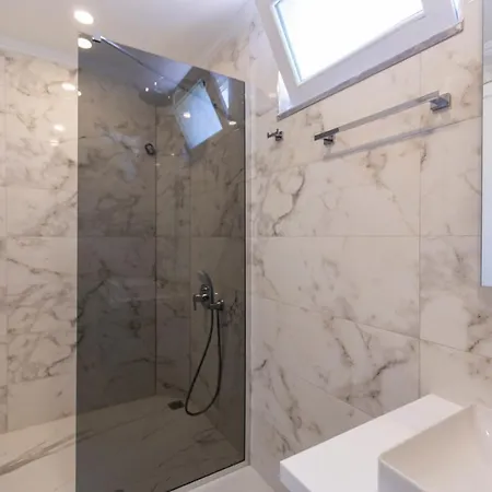 La Celine- Xlarge Complete Privacy In Nature, Pool With Wonderful View *