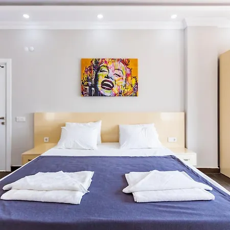 La Celine- Xlarge Complete Privacy In Nature, Pool With Wonderful View Villa *