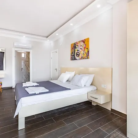 La Celine- Xlarge Complete Privacy In Nature, Pool With Wonderful View Villa Kalkan