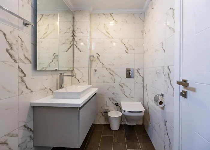 Villa La Celine- Xlarge Complete Privacy In Nature, Pool With Wonderful View *