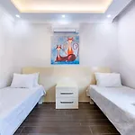 La Celine- Xlarge Complete Privacy In Nature, Pool With Wonderful View *