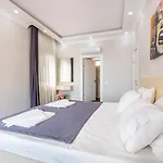 La Celine- Xlarge Complete Privacy In Nature, Pool With Wonderful View *