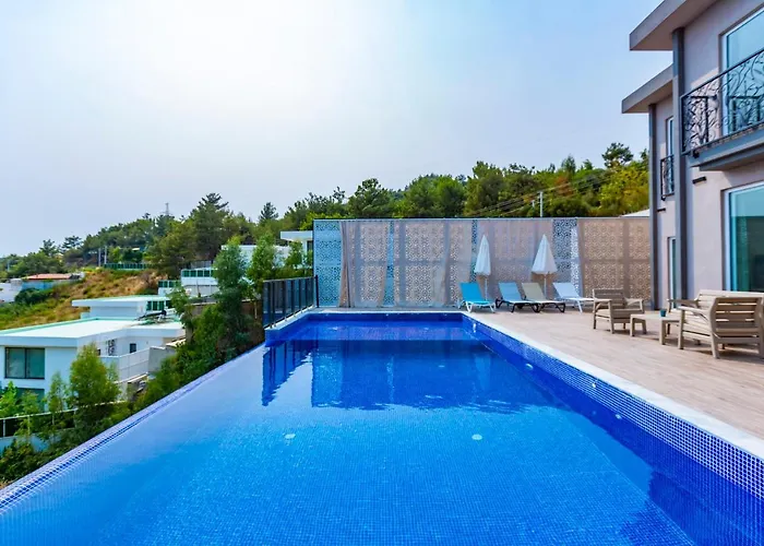 Villa La Celine- Xlarge Complete Privacy In Nature, Pool With Wonderful View *