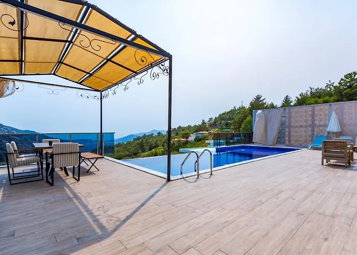 Villa La Celine- Xlarge Complete Privacy In Nature, Pool With Wonderful View