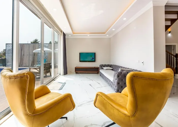 La Celine- Xlarge Complete Privacy In Nature, Pool With Wonderful View *